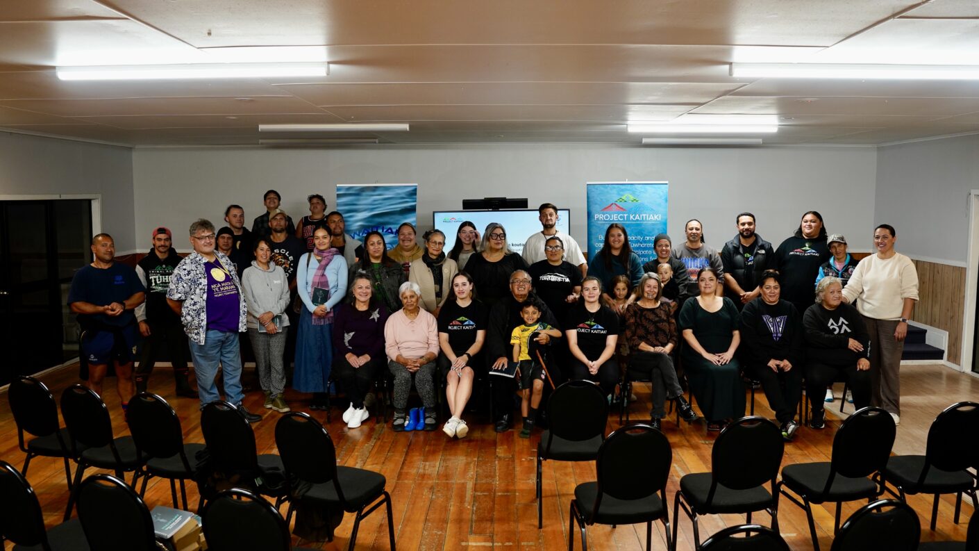 Crowd of Whānau at Waihī Marae for the Tohu Taiao Journal launch